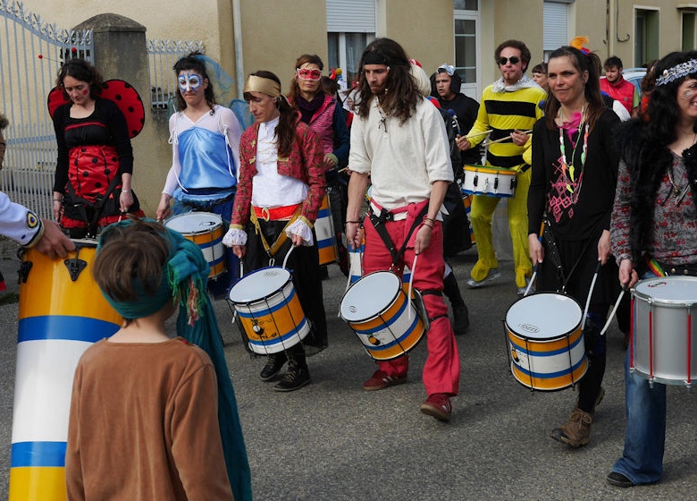 Carnaval des enfants à Encausse